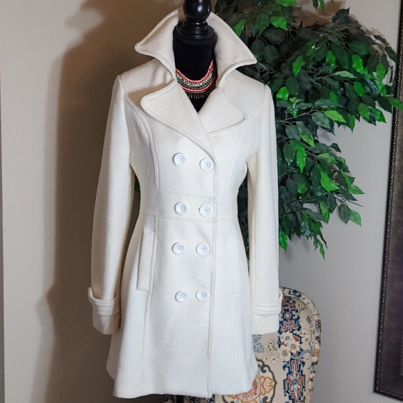 Forever 21 Jackets & Blazers - Forever 21 Beautiful coat 😍